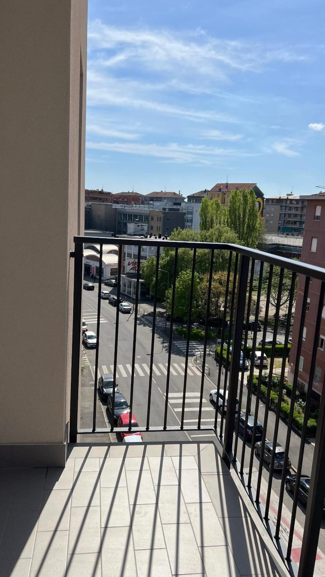 Apartamento Rafael Milano - 10 Min From Linate Airport, Centrale Fs, Ospedale San Raffaele Exterior foto